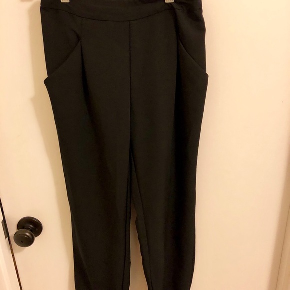 ✖️SOLD ✖️ 2- XS/S DRESS PANTS - Picture 5 of 8